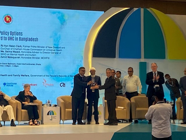 WHO HQ and SEARO technical experts receiving the crest from Hon’ble health Minister