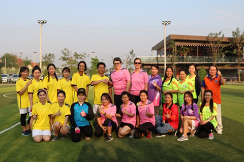 20180308-iwd2018-soccer-group