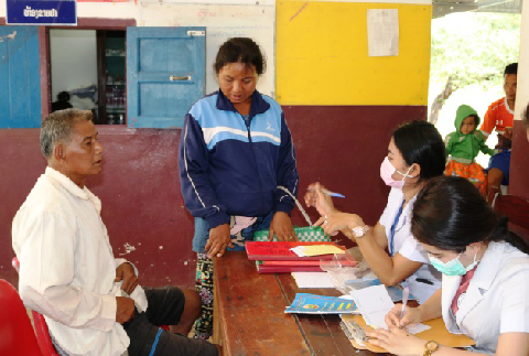 20180528-khamxay-explains-prostate-480 20180528-khamxay-explains-prostate-480